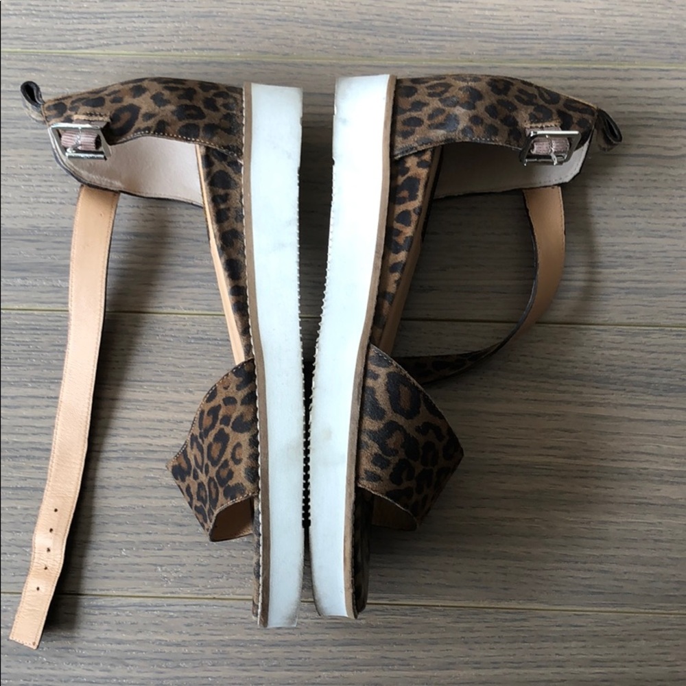 Leopard Open toe sandals - Picture 6 of 6